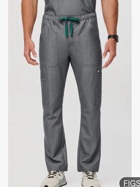 FIGS Men’s Cairo Straight-Leg Scrub Pants Gray Size XL Technical Collection